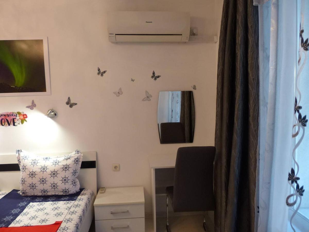 Apartament Holiday Burgas Exterior photo